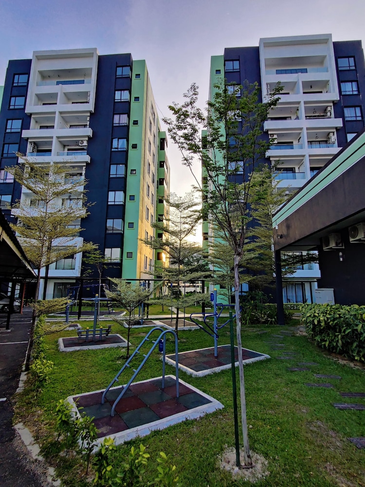 Manhattan Hotel Ipoh 42/50