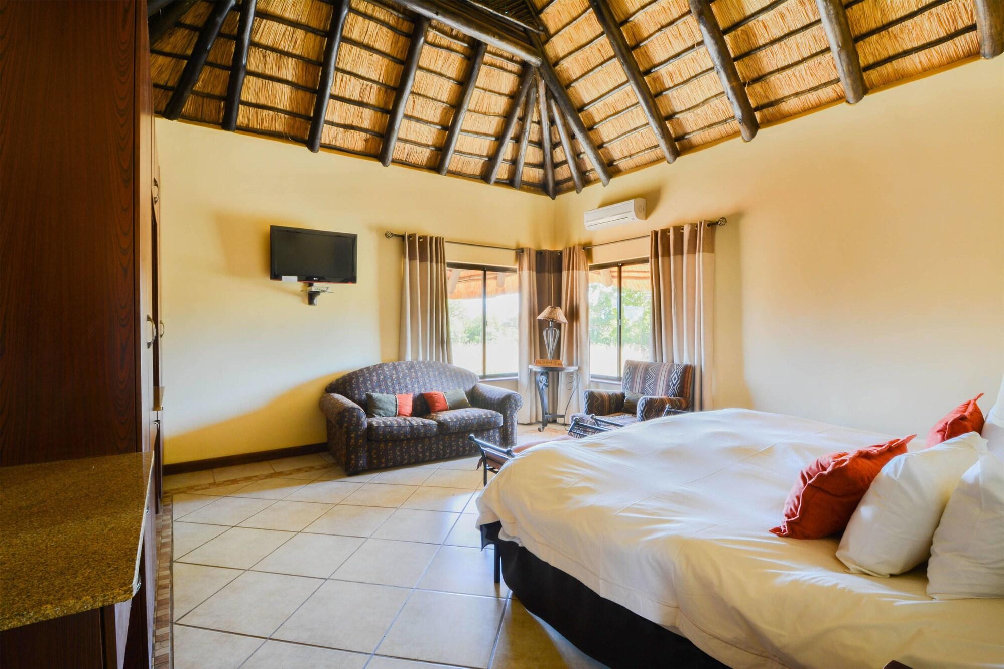 PROTEA ZEBULA LODGE 4/50