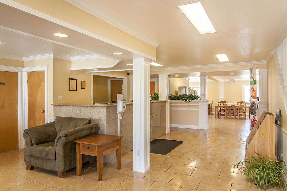 Quality Inn Grants Pass, OR 20/59