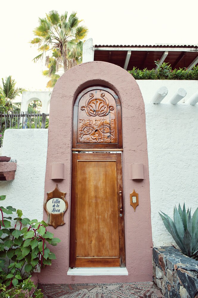Villa De La Roca 32/56