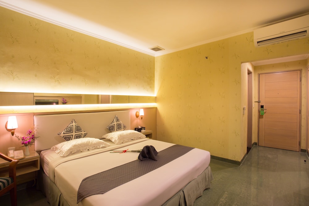 Classic Hotel Kt 18/67