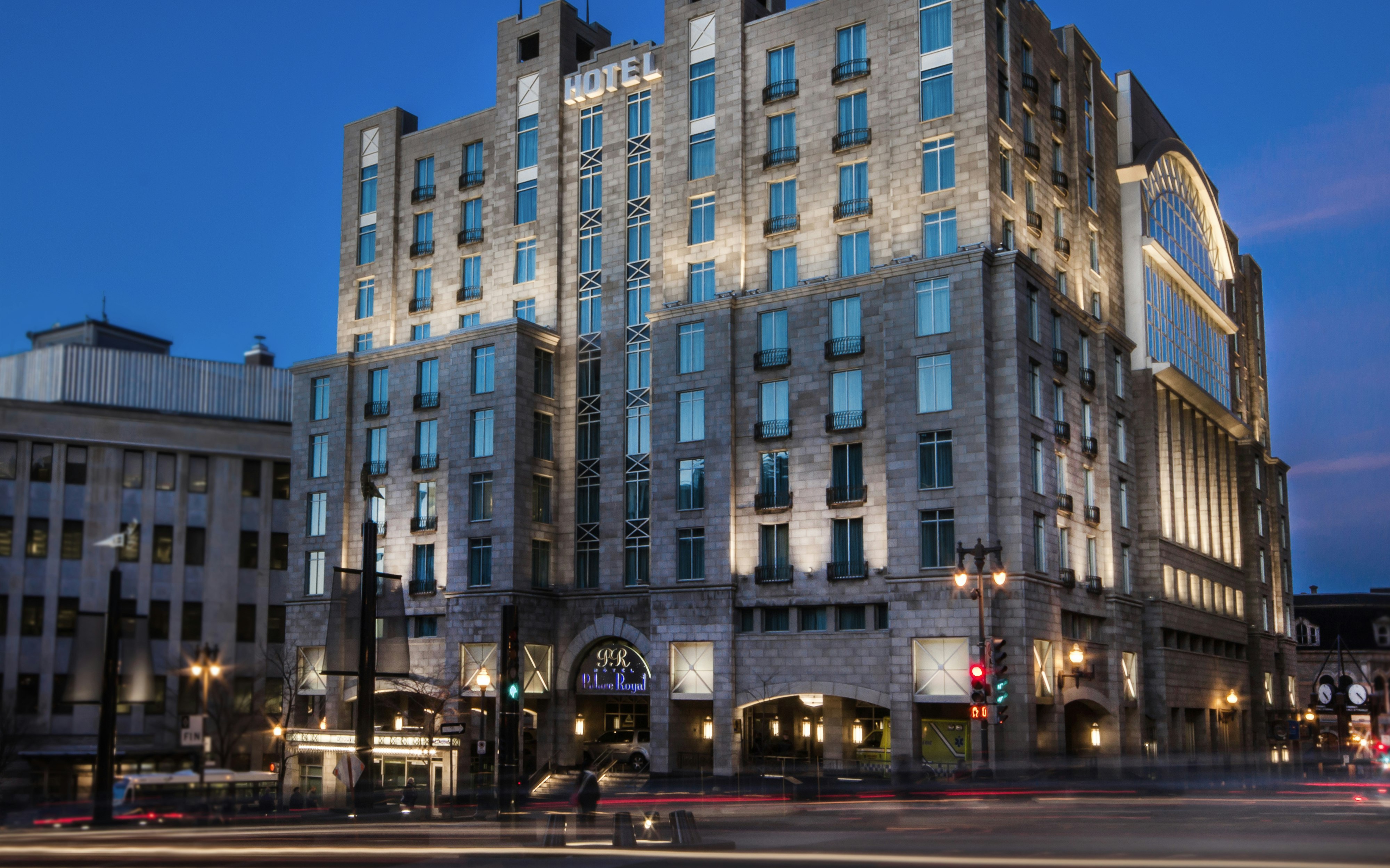 Palace Royal Hotel 7/79