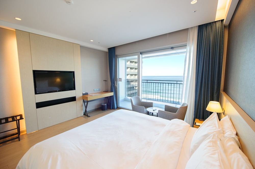 Ocean, Double Bed