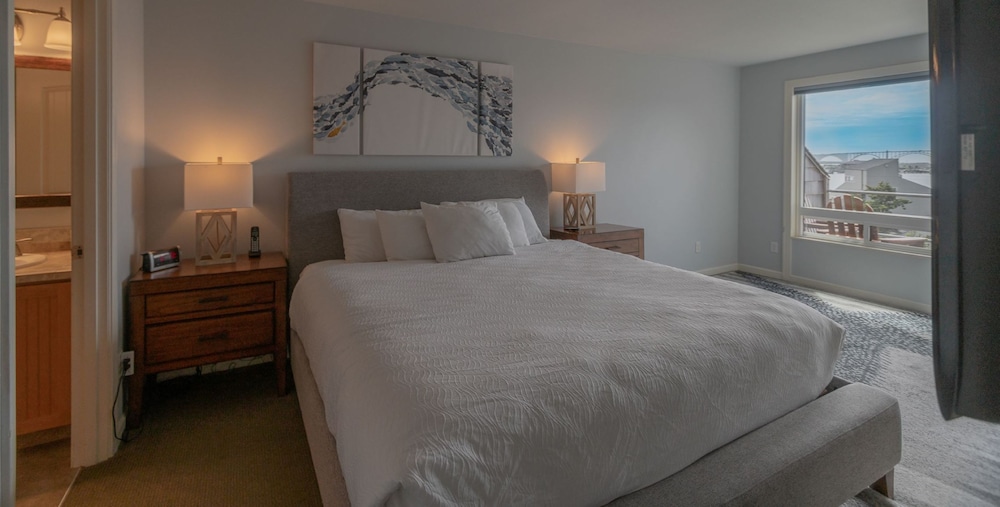 Condo, Superior, 2 Queen Beds, Bay View, 2 Bathrooms
