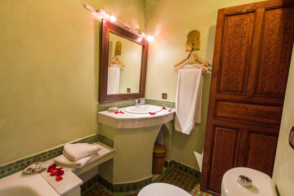 Dar Al Andalous Riad 20/71