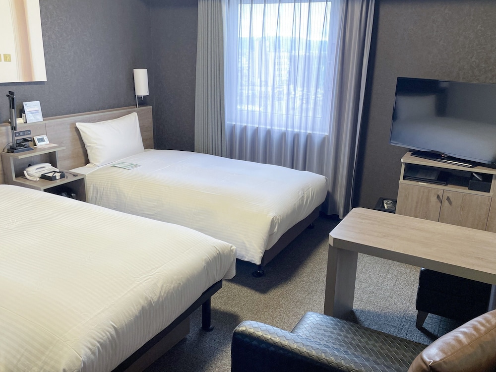 Hotel Route-Inn Takefu Inter 9/24