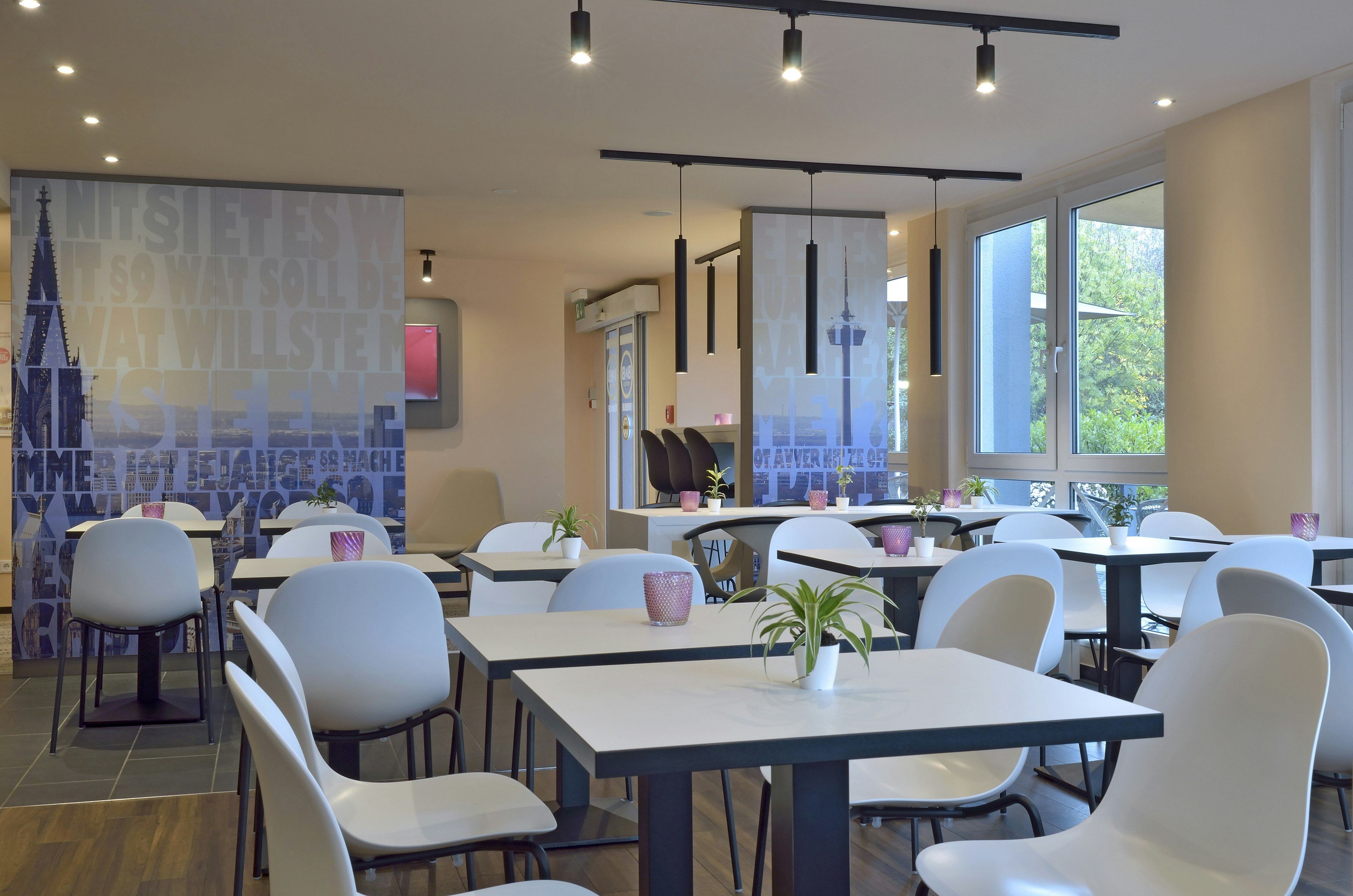 B&B Hotel Koln-West 22/38