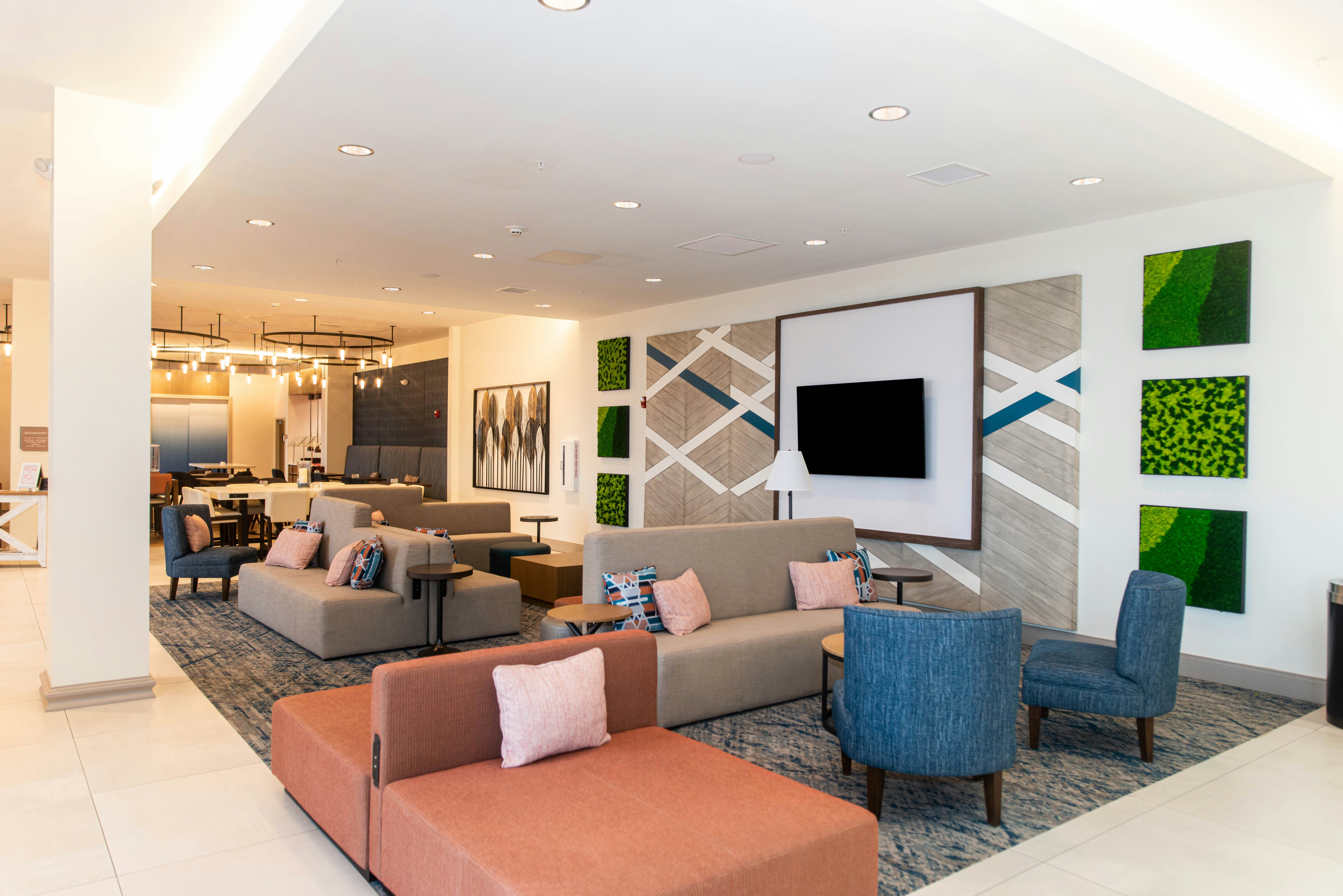 Hilton Garden Inn Mattoon 16/26