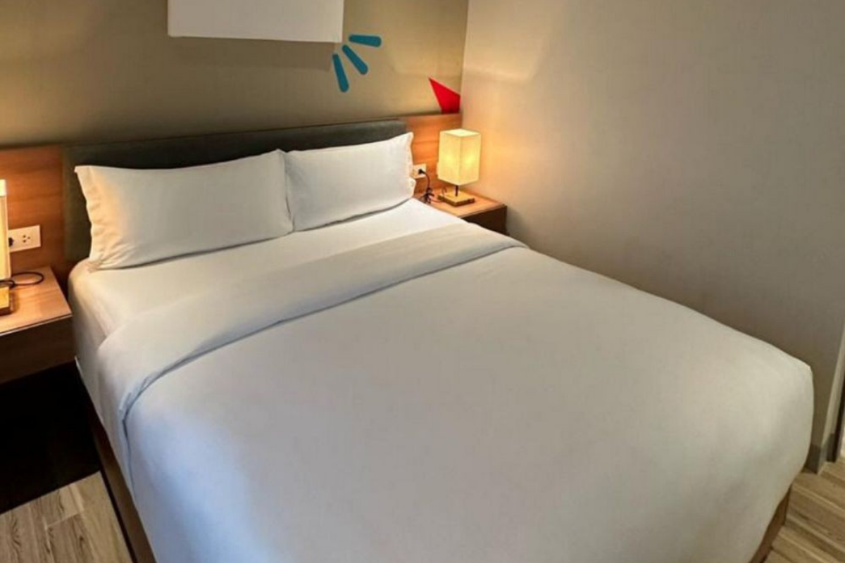 Room at Luxebridge Hotel by Hiverooms, DAVAO
