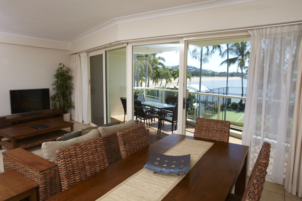 MARINERS NORTH HOLIDAY APARTMENTS 43/77