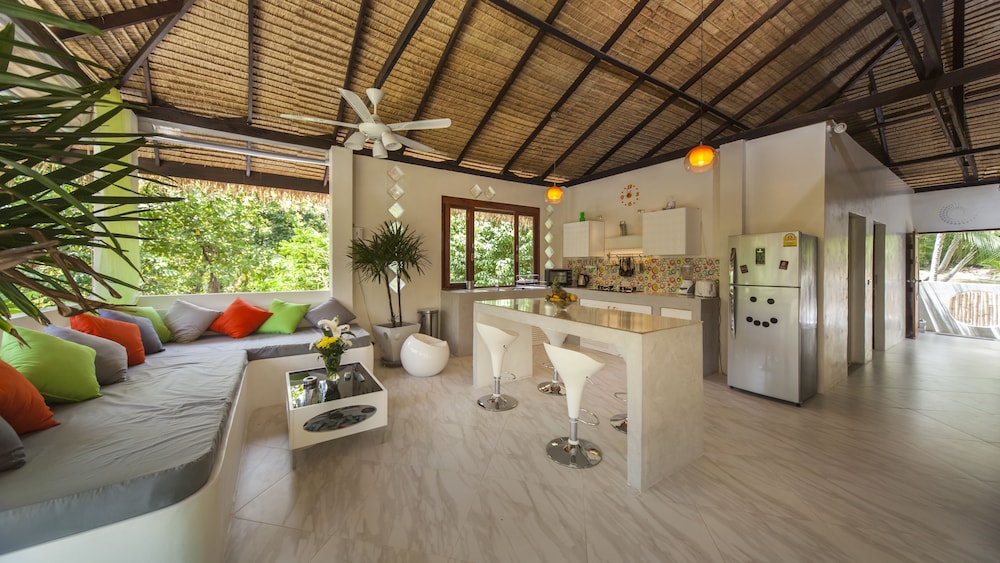 Sand Shine Villa 46/54