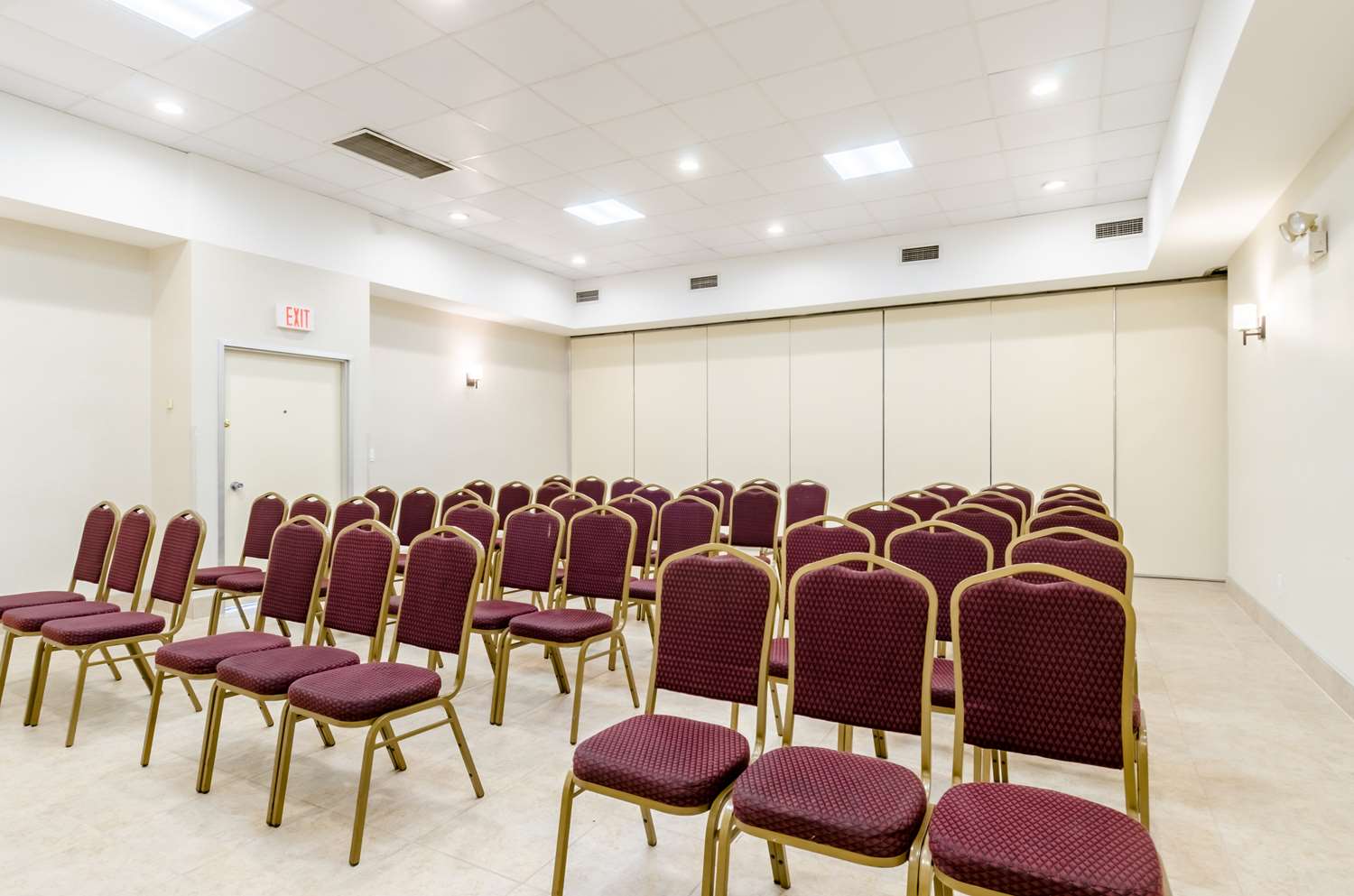 Quality Inn West Springfield 44/48