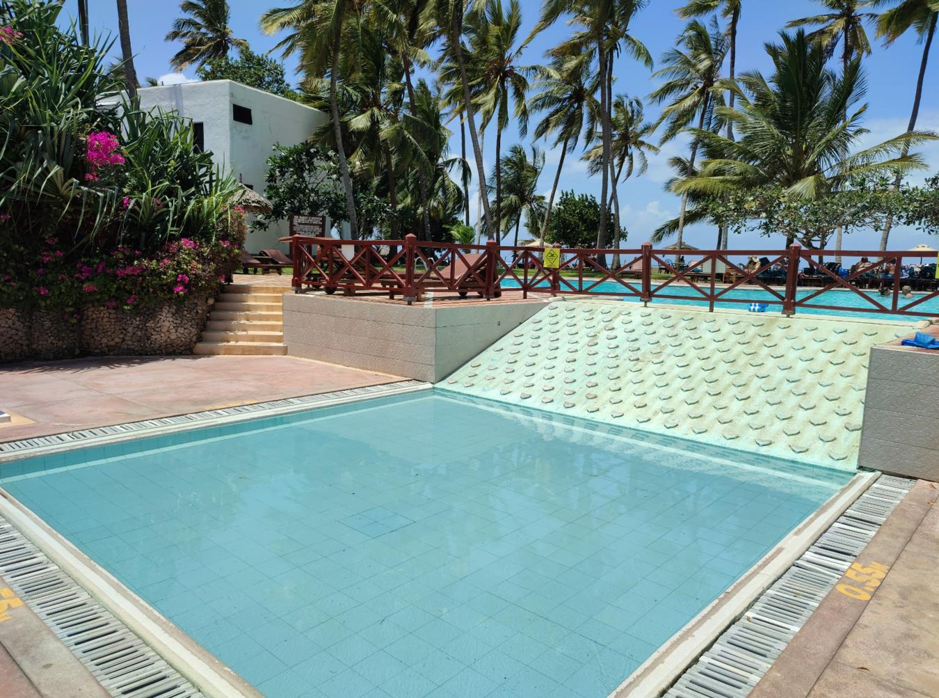 Serena Beach Hotel and Spa 14/41
