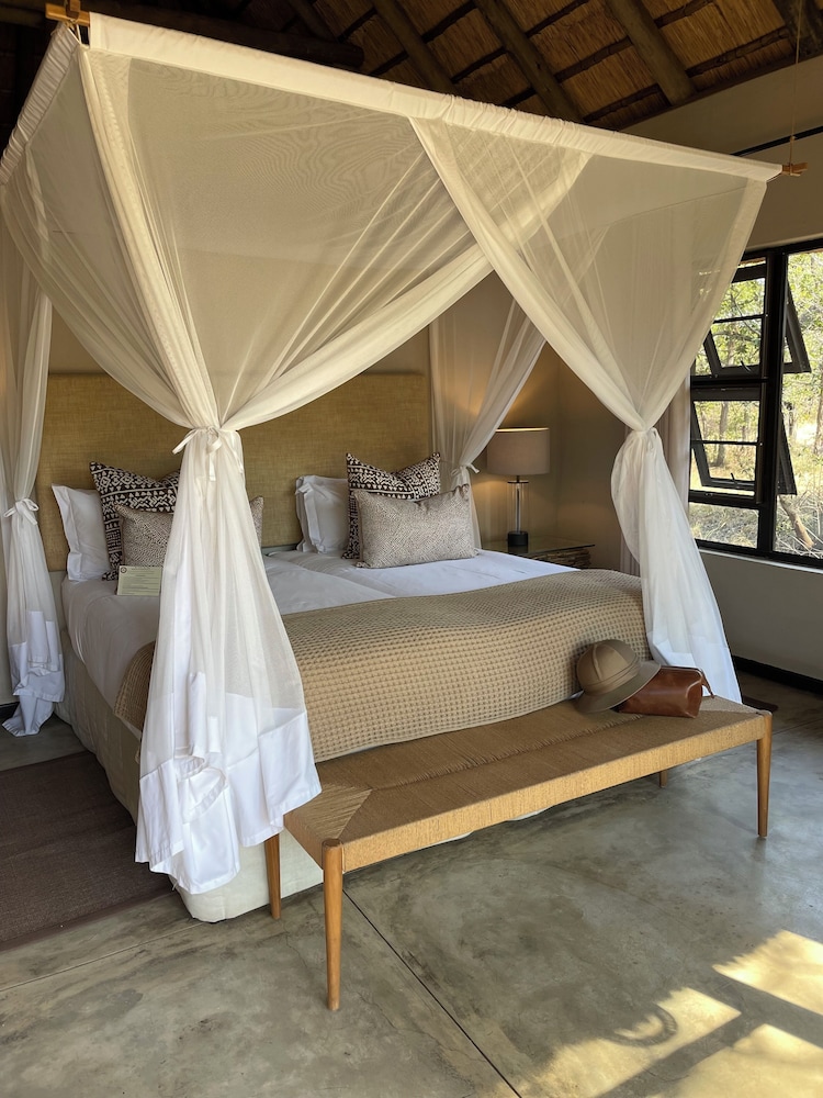 Xanatseni Private Camp 15/49