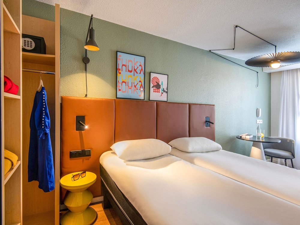 ibis Cannes Centre 19/61