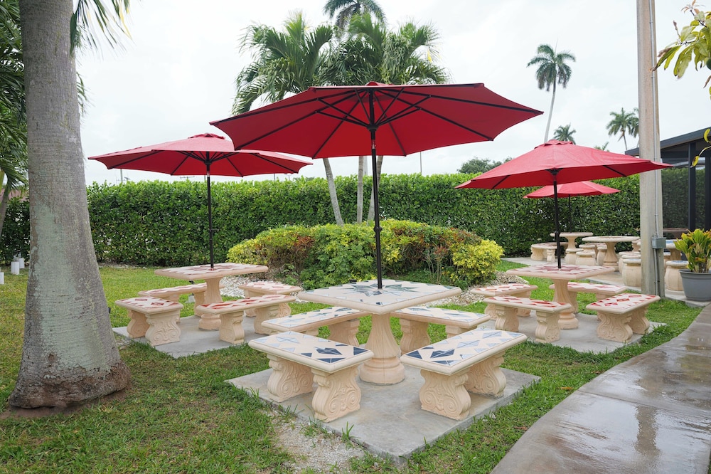 Fairway Inn Florida City Homestead Everglades 64/68