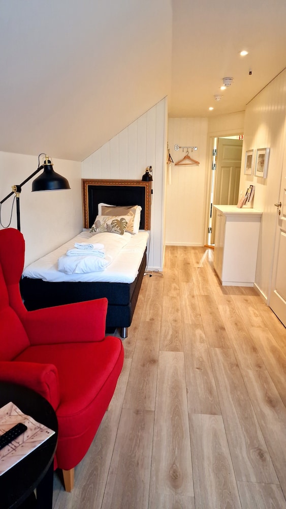 Store Ringheim Hotell and Restaurant 24/60
