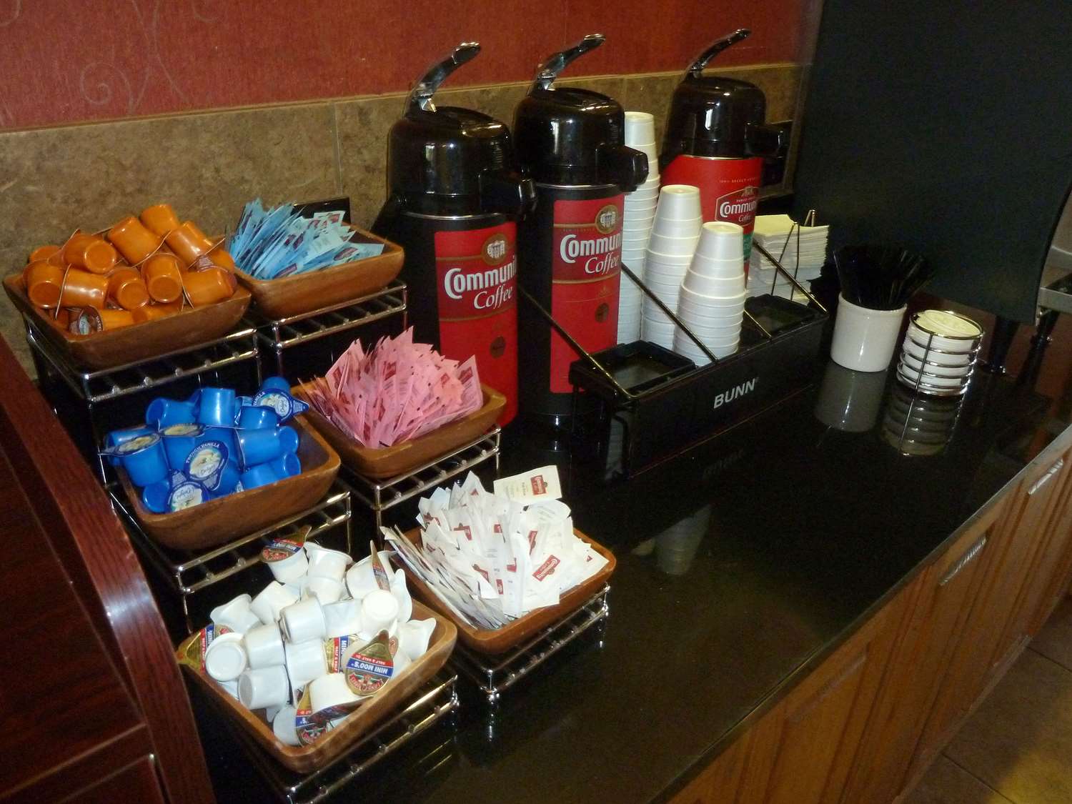 Americas Best Value Inn Suites Gun Barrel City 22/57