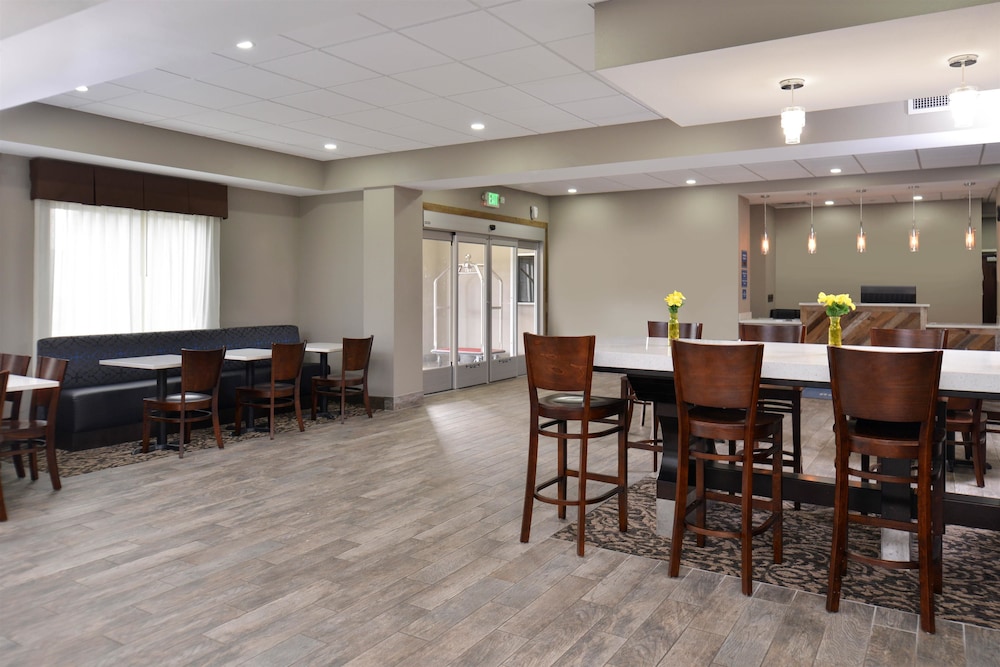Americas Best Value Inn & Suites - Southaven/Memphis 22/31