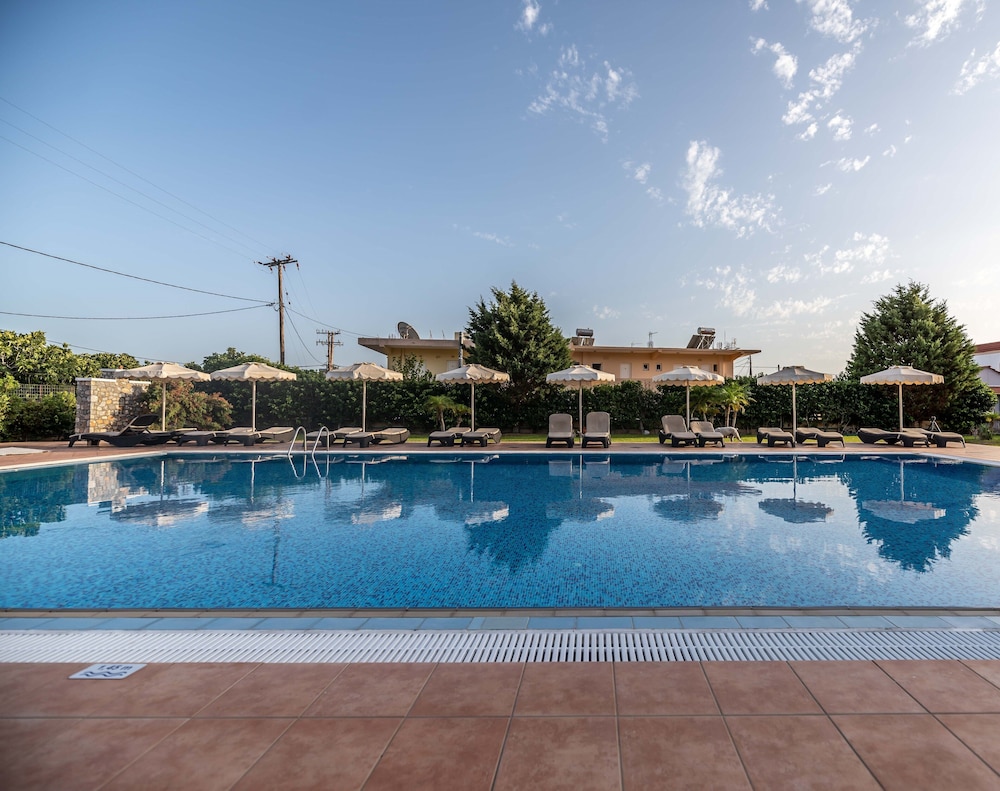 Sunshine Hotel Lardos 61/86