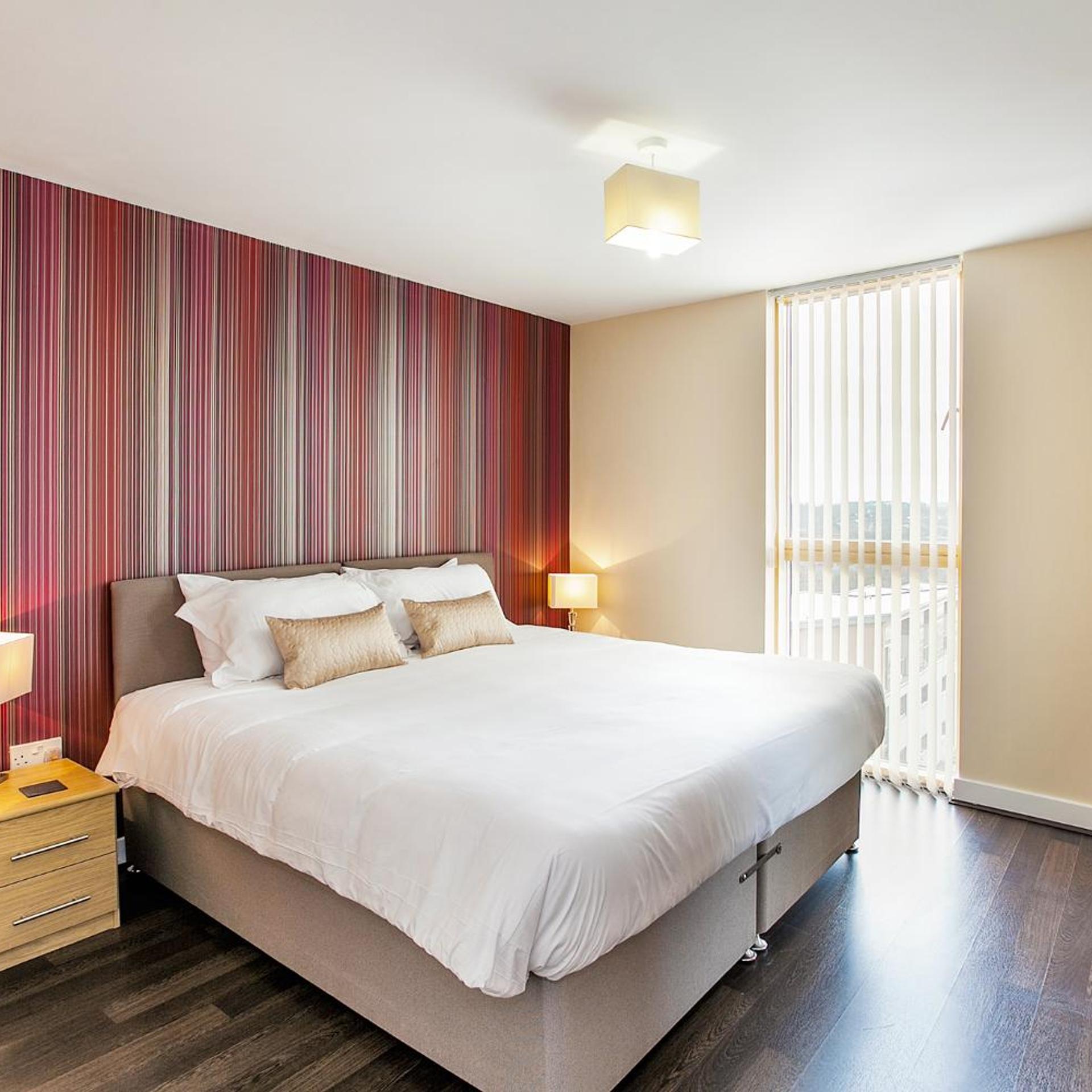 VIZION SERVICED APARTMENTS 15/50