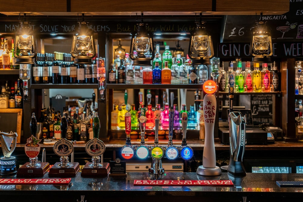 Grantham Arms 43/70