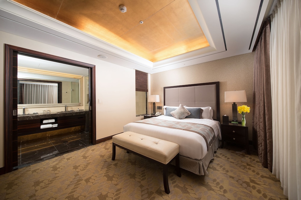 Jeju Sun Hotel and Casino 11/69