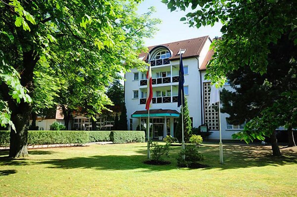 Parkhotel Kluschenberg 53/55