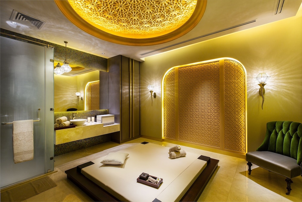 Ezdan Palace Hotel 26/59