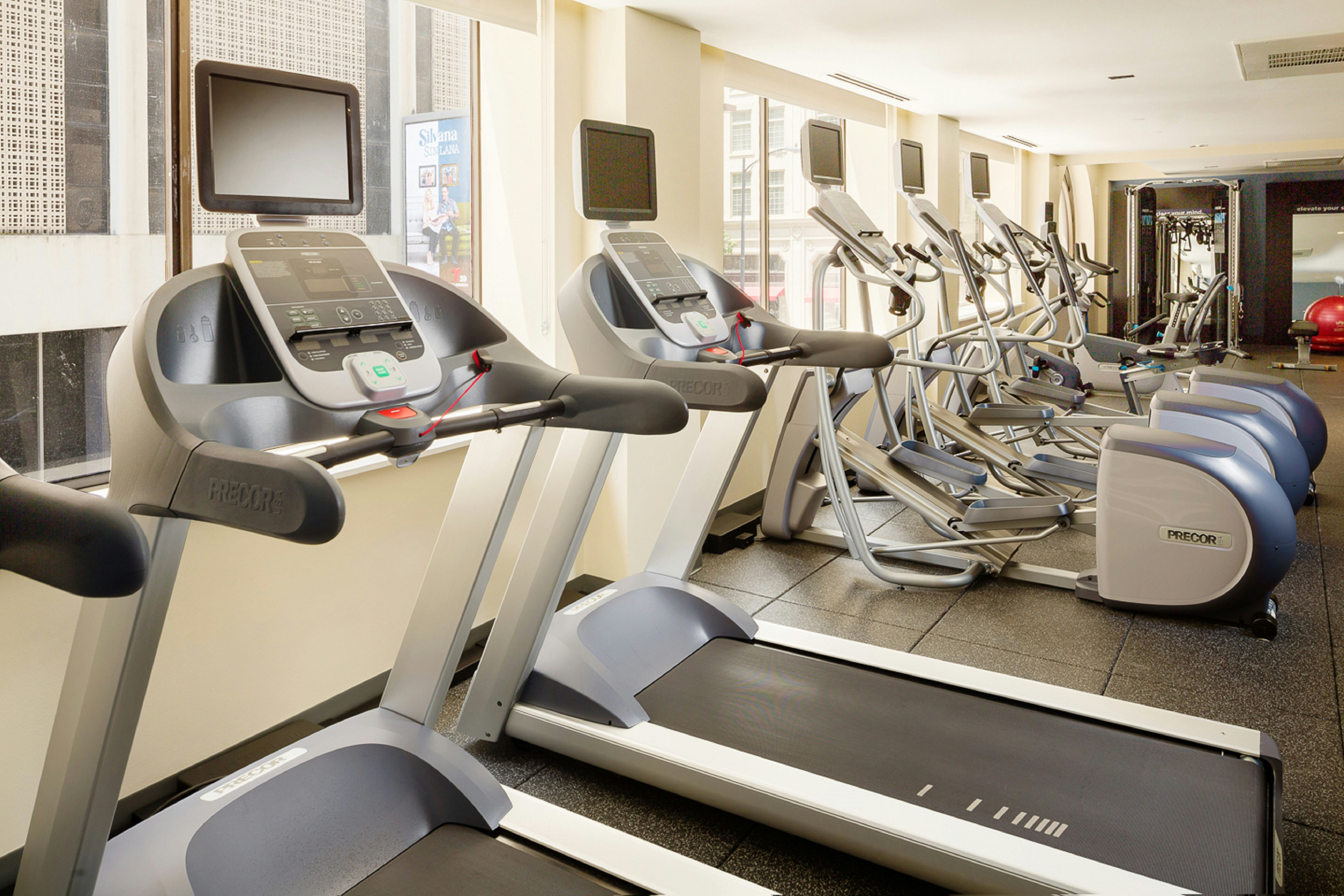 Hampton Inn Suites Dallas Downtown 47/83