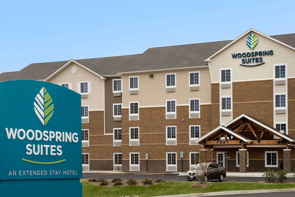 WoodSpring Suites Chicago Darien 5/29