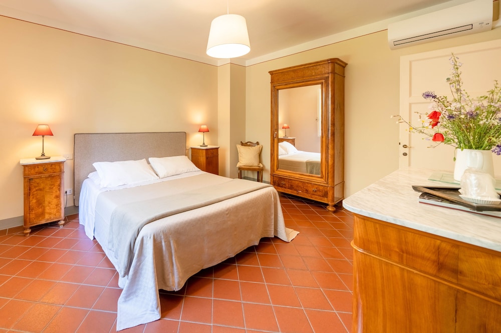 Relais La Cappella 12/50