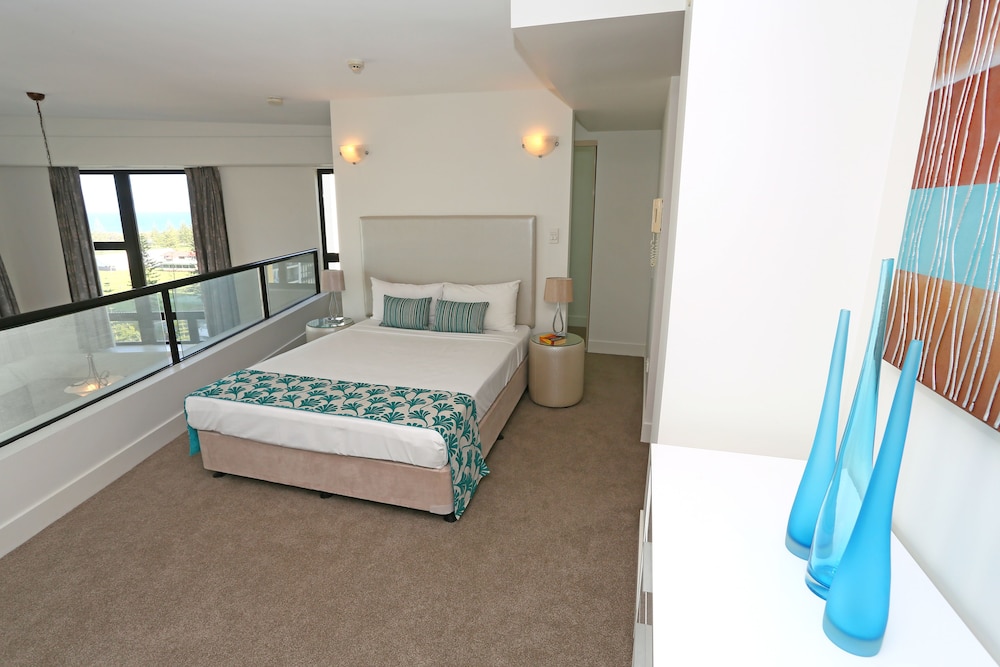 Neptune Resort 22/80