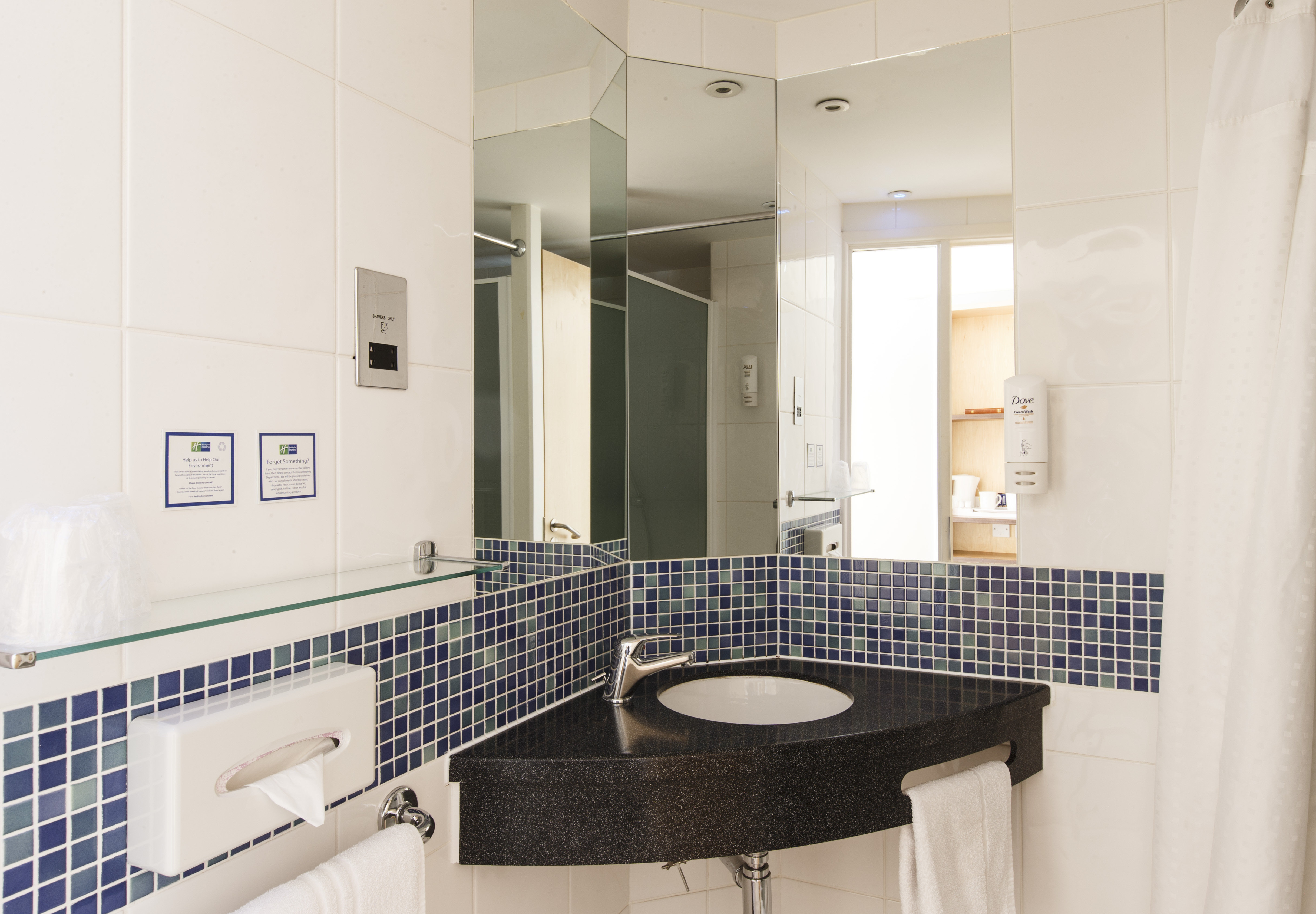 Holiday Inn Express Antrim 18/18