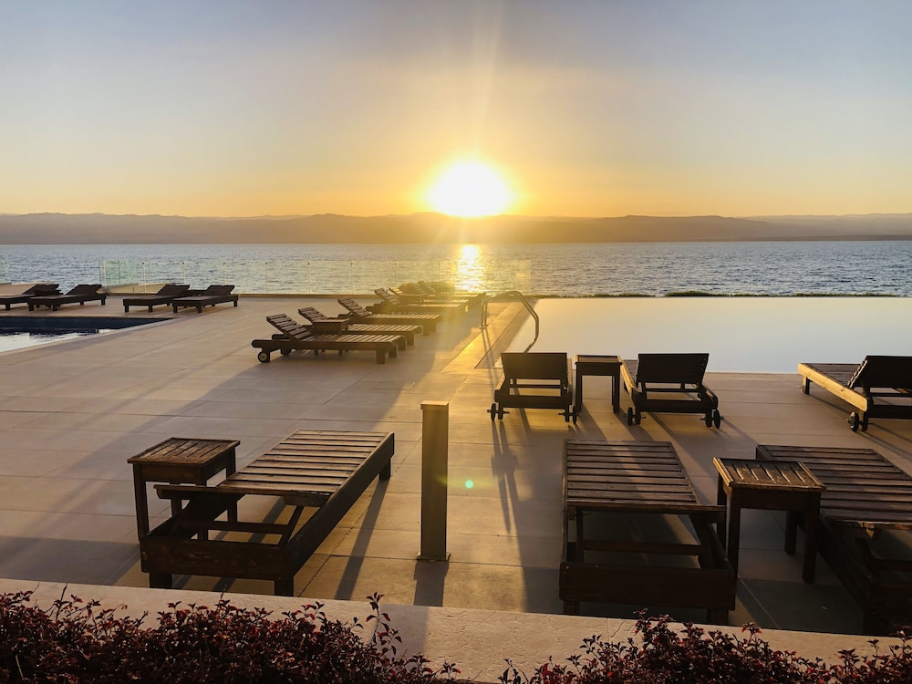 Porto Dead Sea 37/50