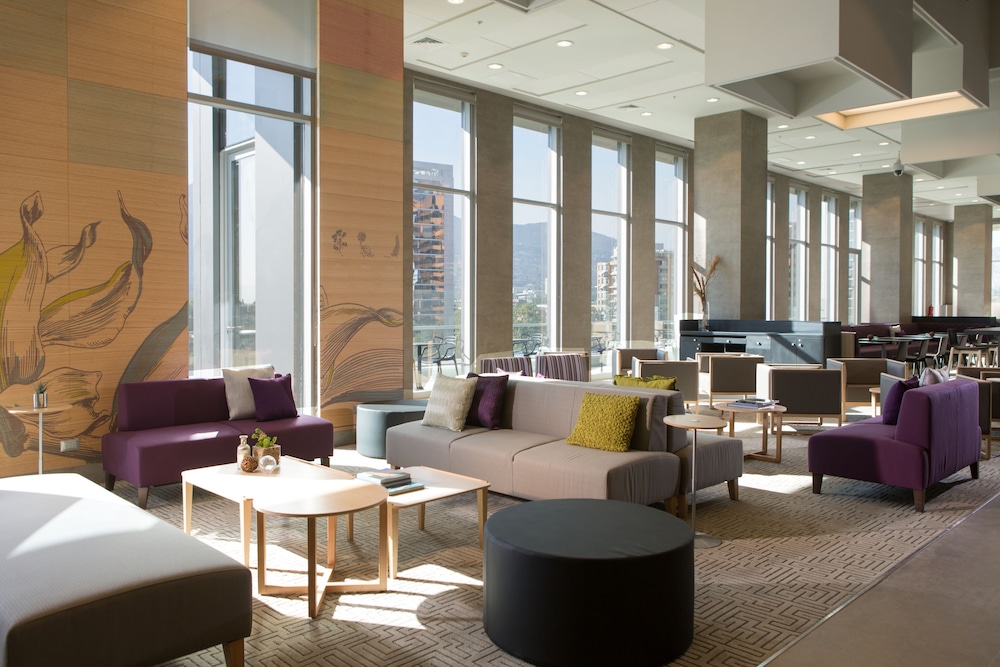 Courtyard Santiago Las Condes 43/55