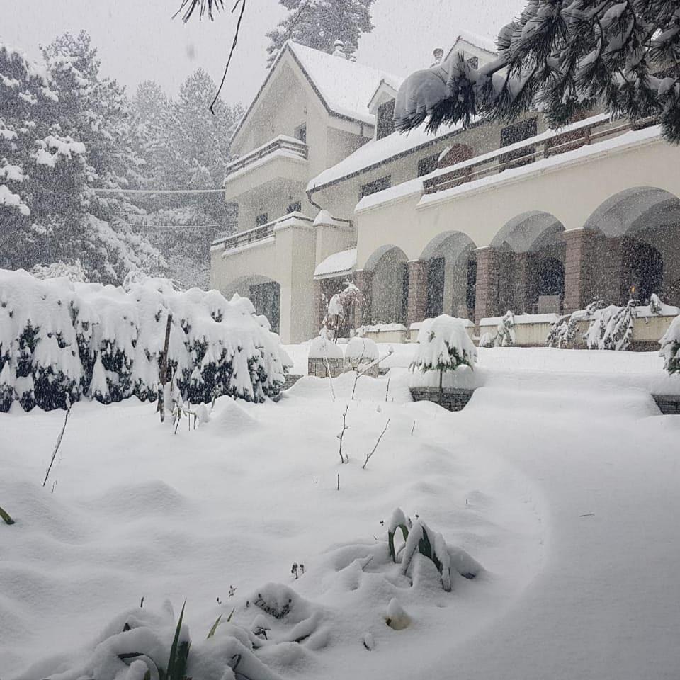 Alpin Llogara Hotel 42/55