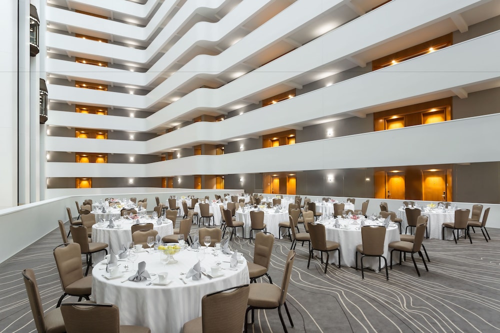 Hyatt Regency Bethesda 55/84