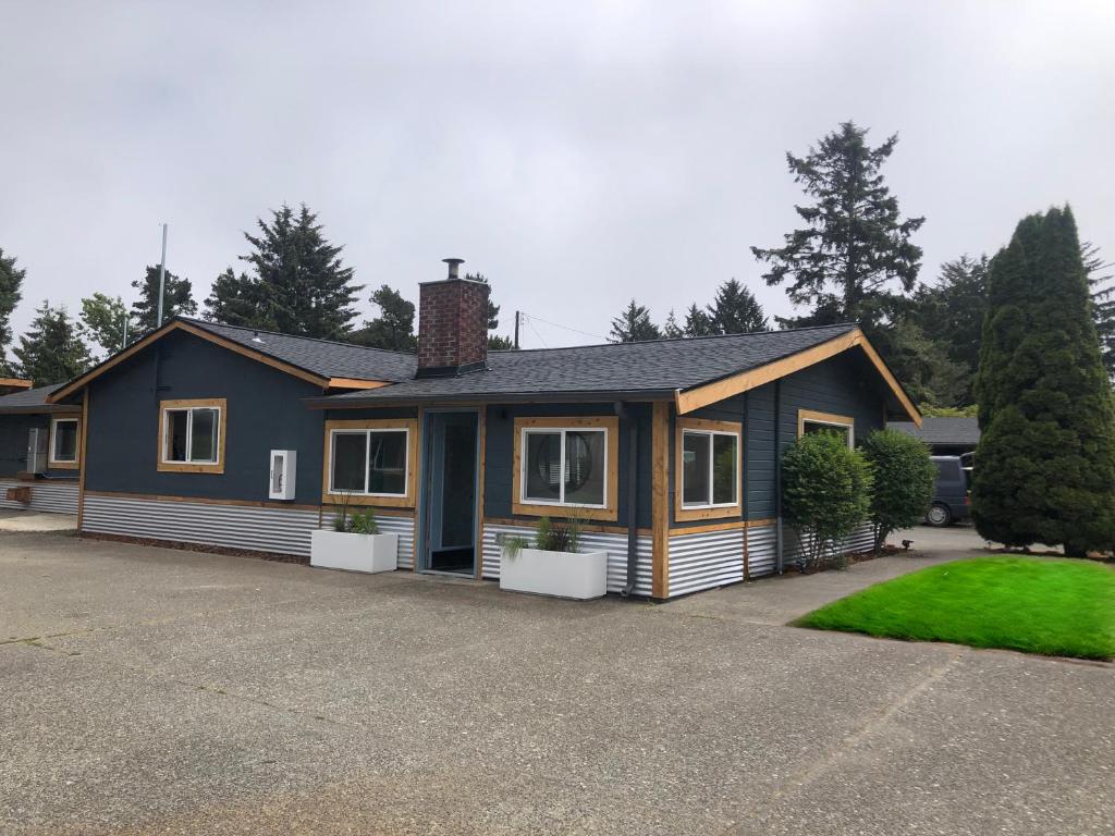 Gravity Haus Westport in Westport - WA