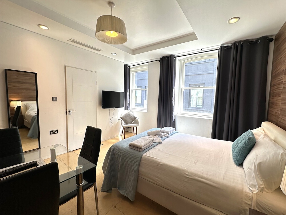 استوديو ديلوكس بسرير مزدوج بحمام خاص مع أريكة، Room Home Stay 2/10