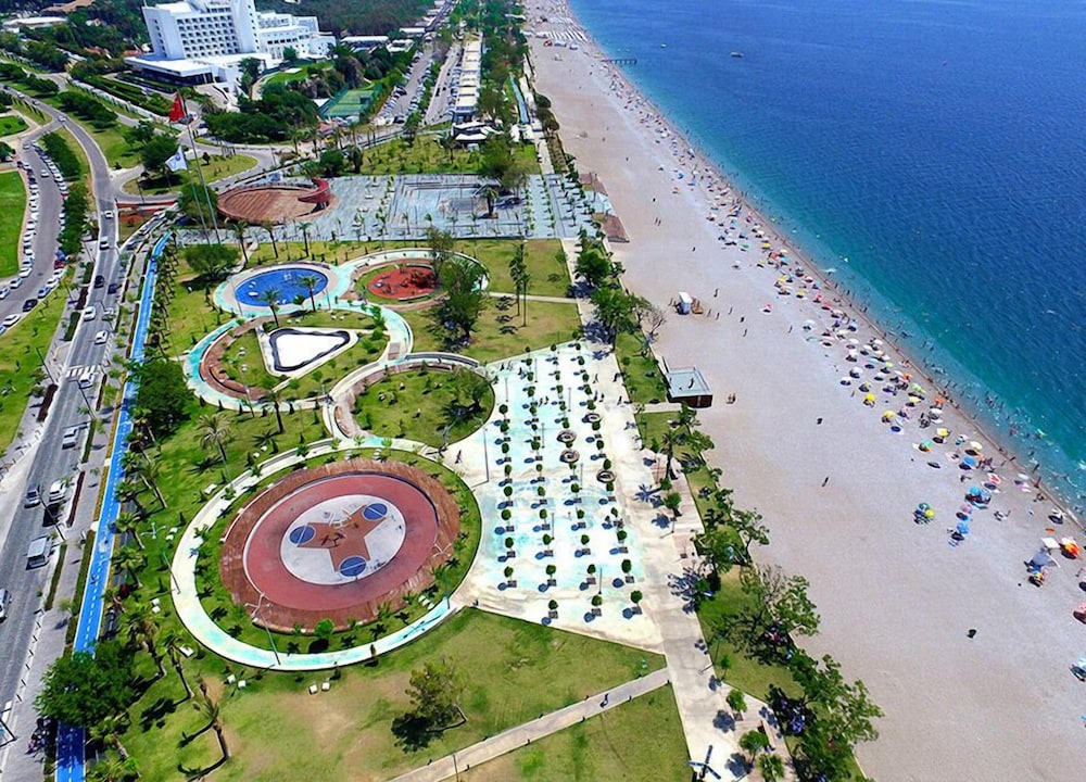 Lunay Hotel 26/33
