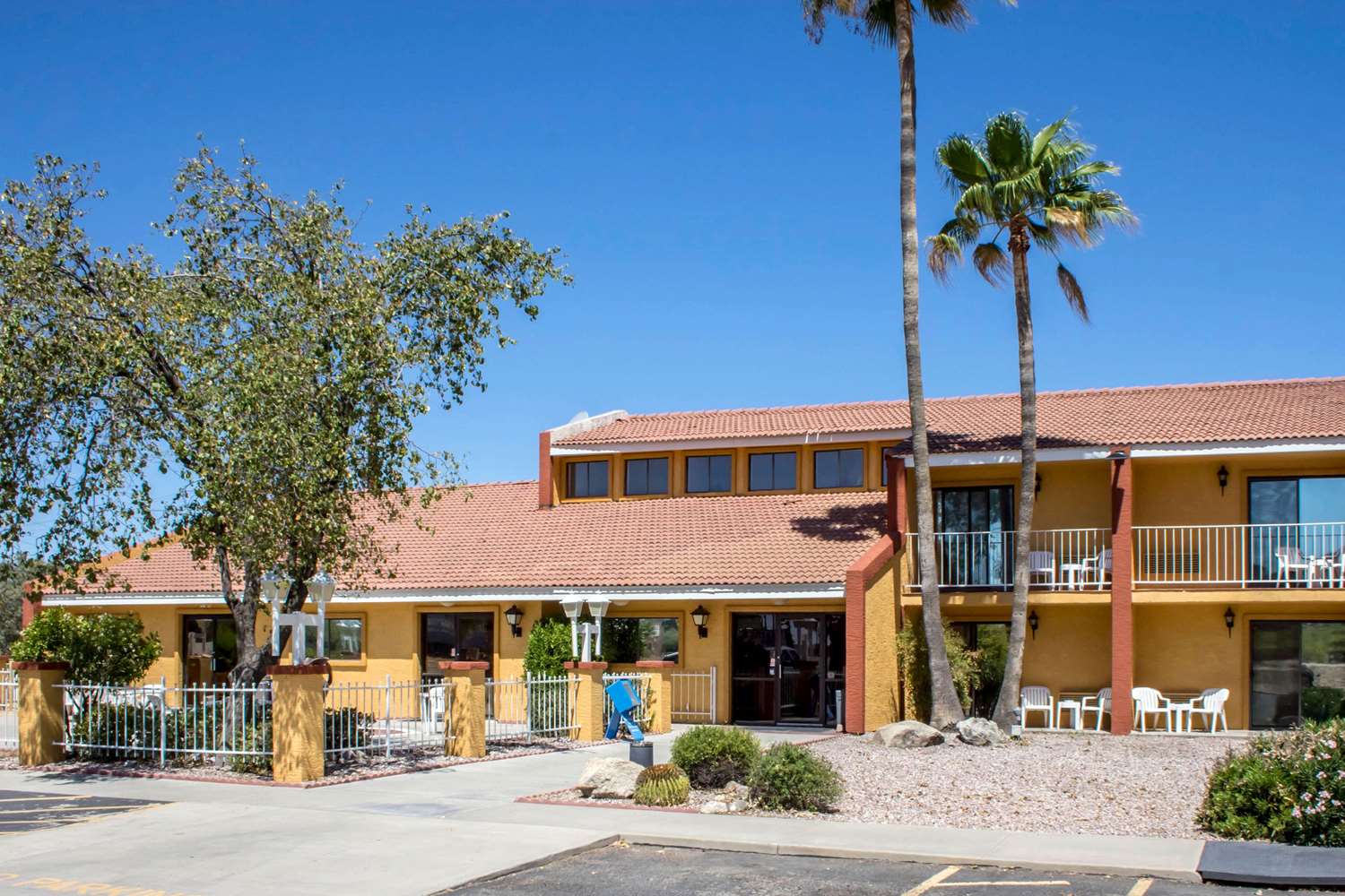 Quality Inn Wickenburg, AZ 2/38