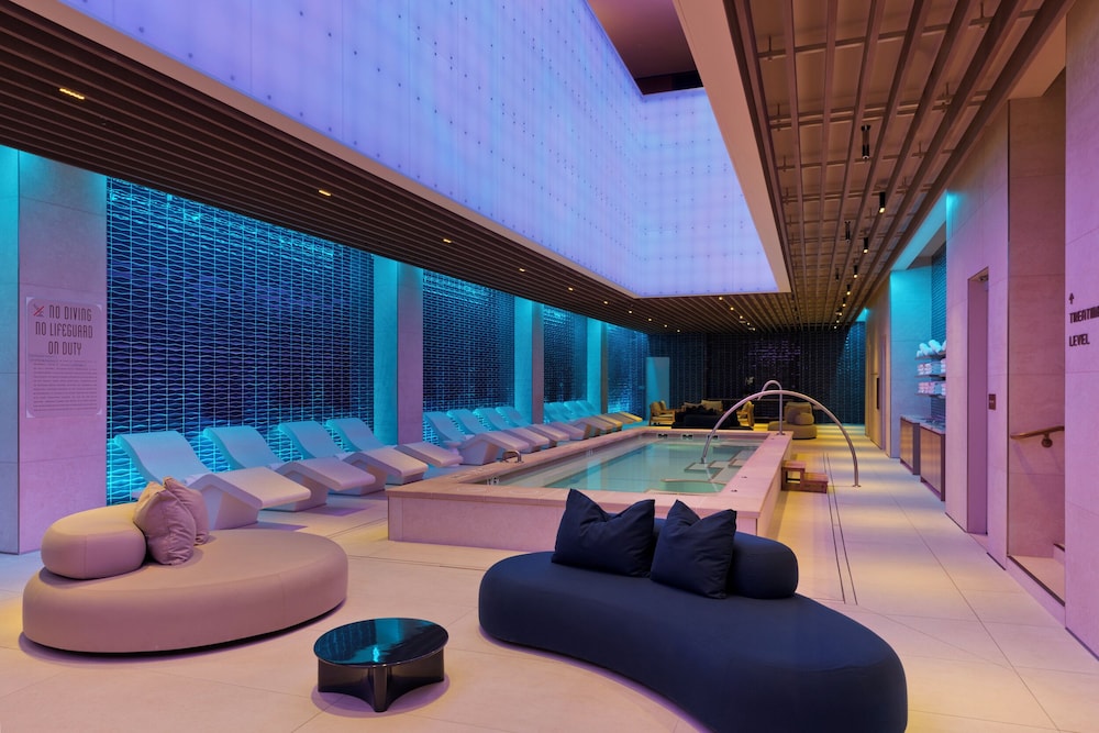 Fontainebleau Las Vegas, MICHELIN Key Award Hotel 32/51