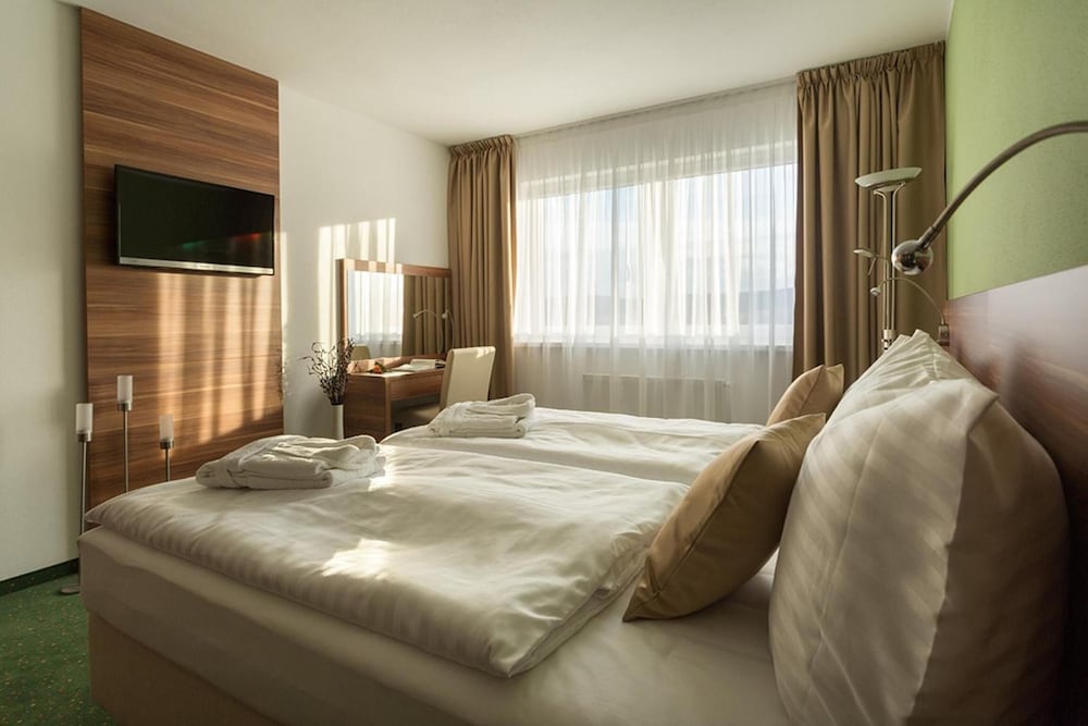 Kurhotel Pyramide Sibyllenbad 13/40