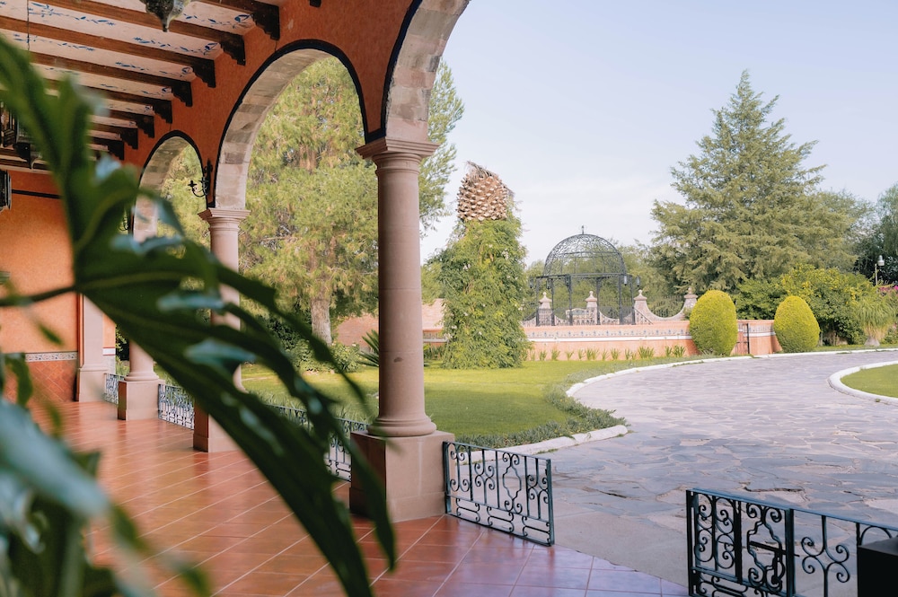 Hacienda la Cieneguita 50/53