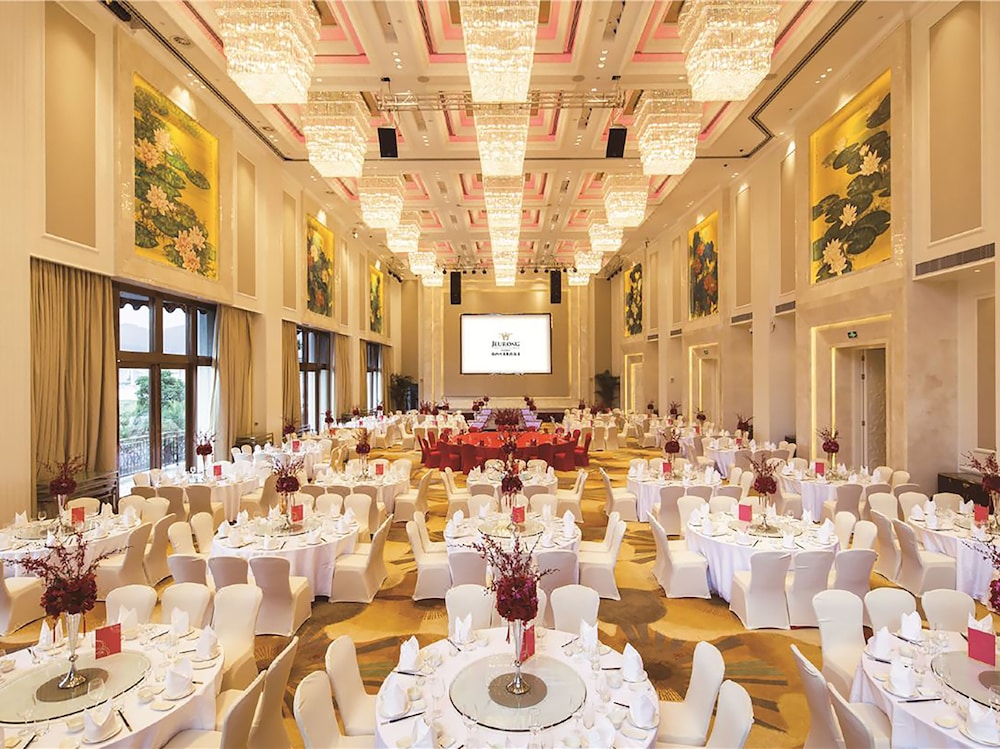 Fuzhou Jeurong Hotel 53/72