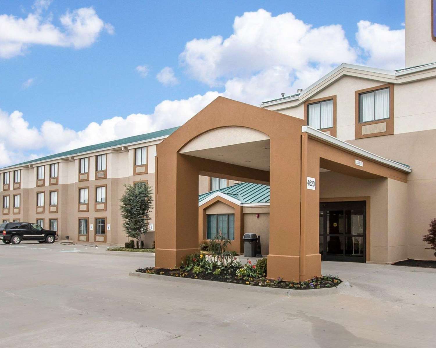 The Douillet by Demeure Hotels in OKLAHOMA CITY - OK