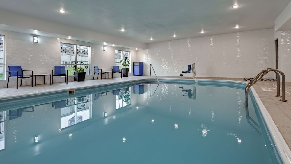 Best Western Worlds Of Fun Inn & Suites 21/41