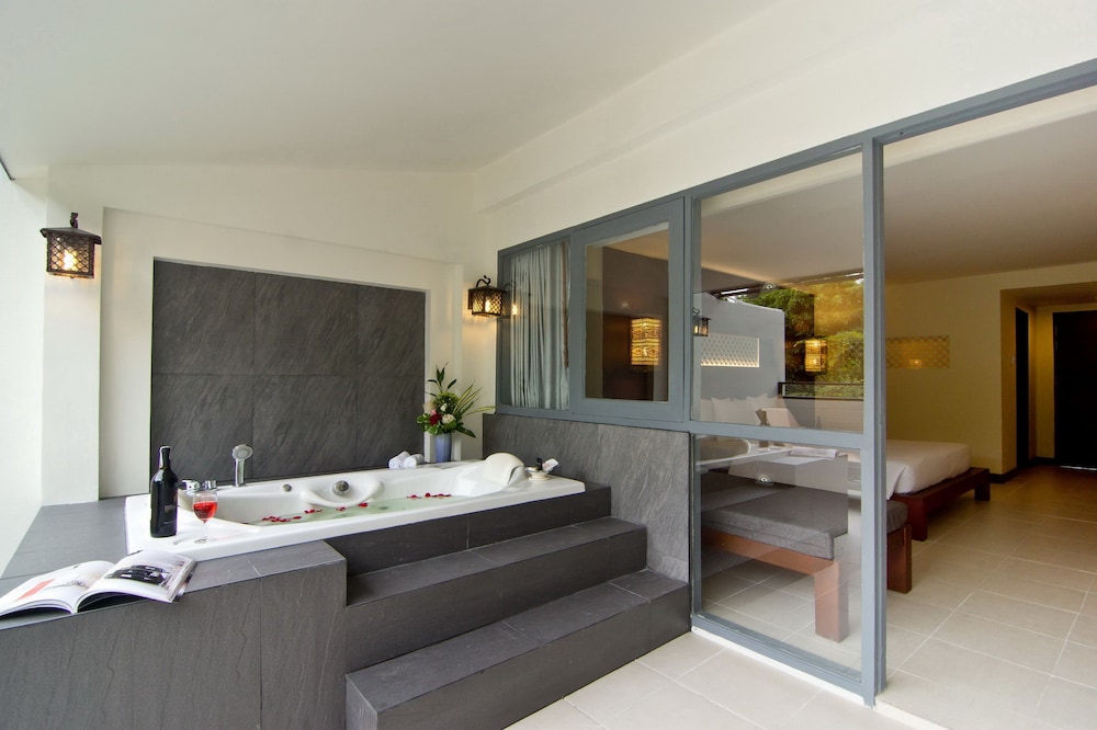 Sunshine Garden Resort 34/56
