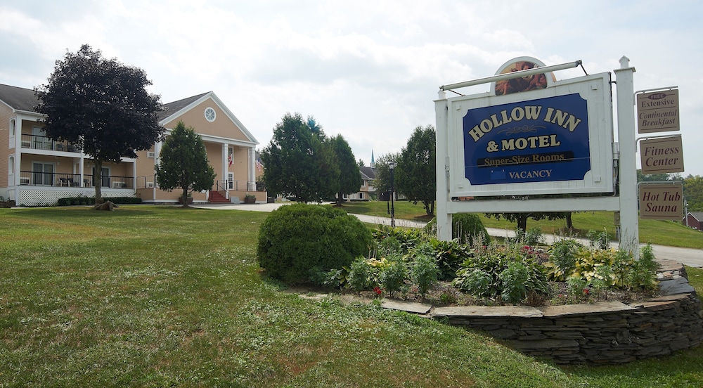 Hollow Inn and Motel 1/52